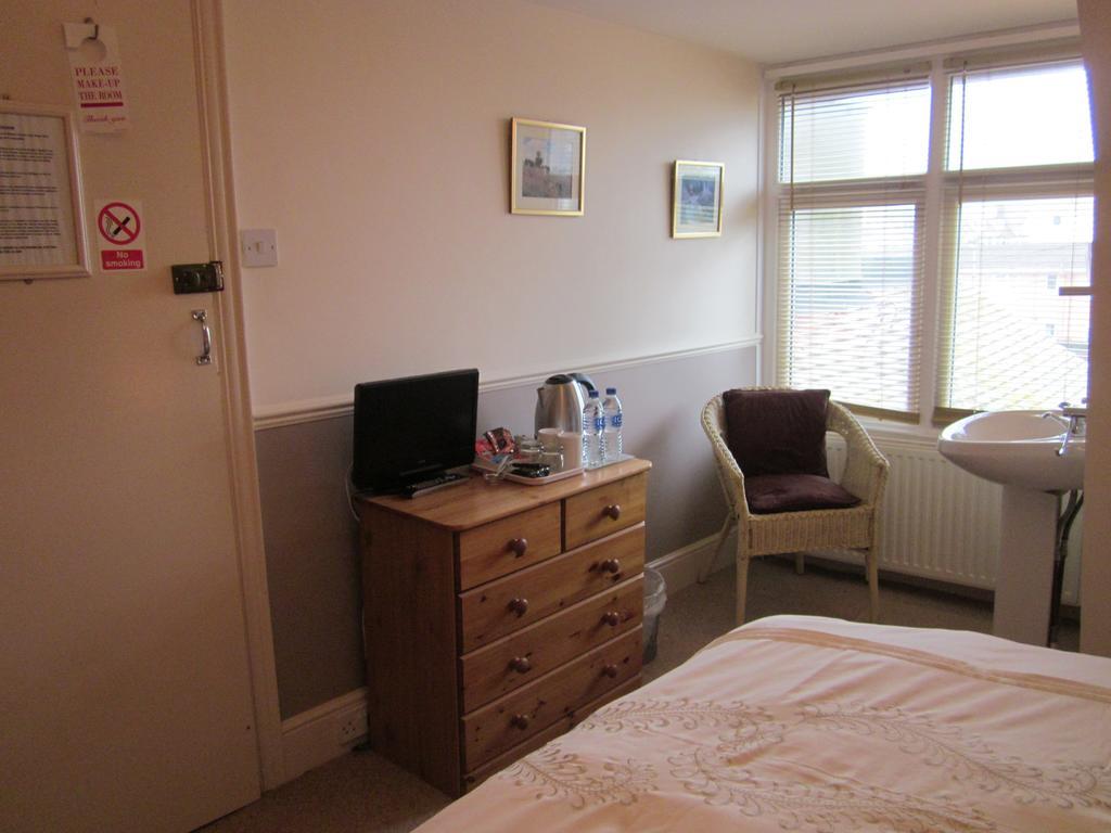 Beach House Hotel Paignton Room photo